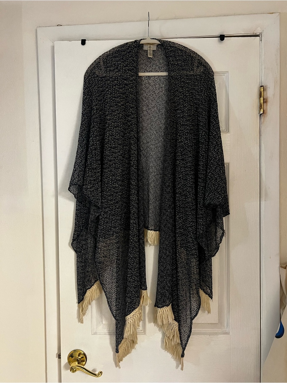 BCBGeneration Black and Cream Textured Open Cardigan